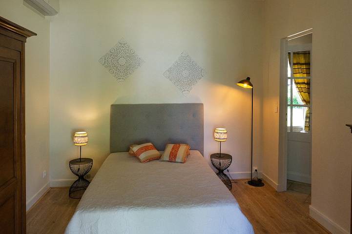 Location de vacances pour 5 personnes, avec jardin et terrasse dans Cassy - 2