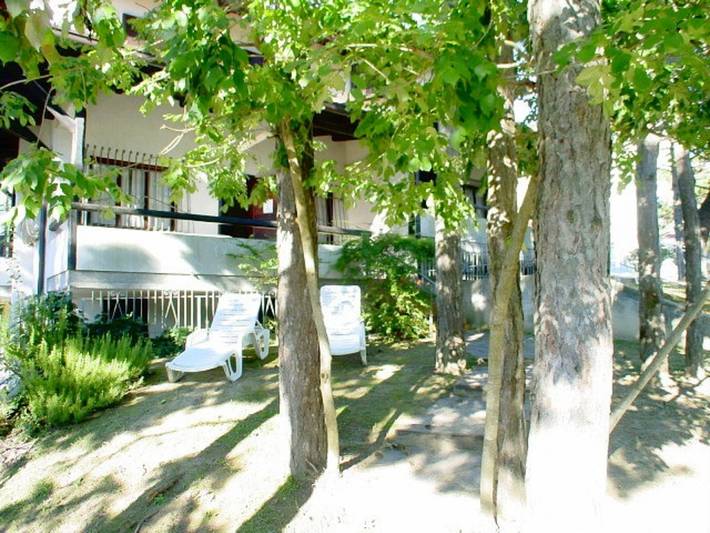 Villa für 9 Personen, mit Garten und Balkon - 1