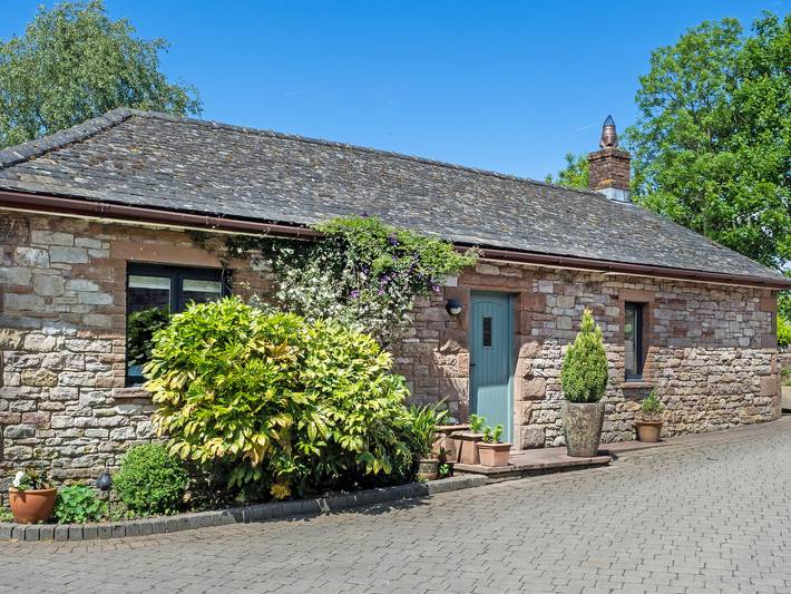 Log cabin for 5 people, with Garden in Pooley Bridge