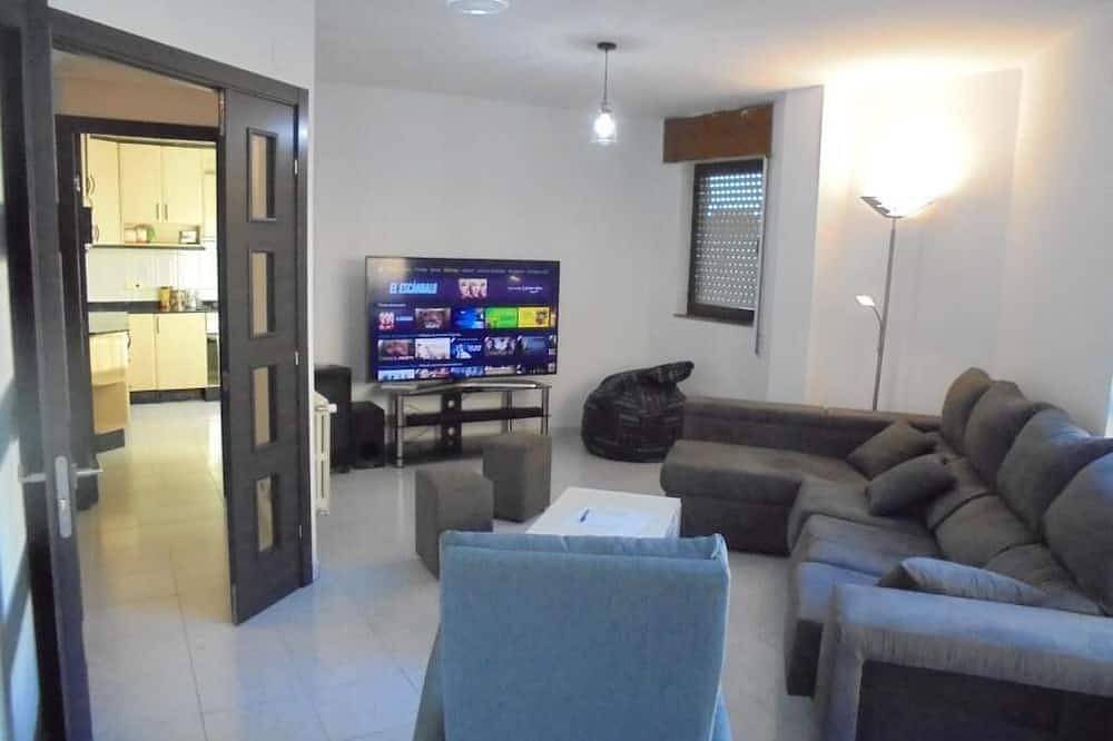 Entire apartment, Apartamento con Terraza in Ponferrada, El Bierzo