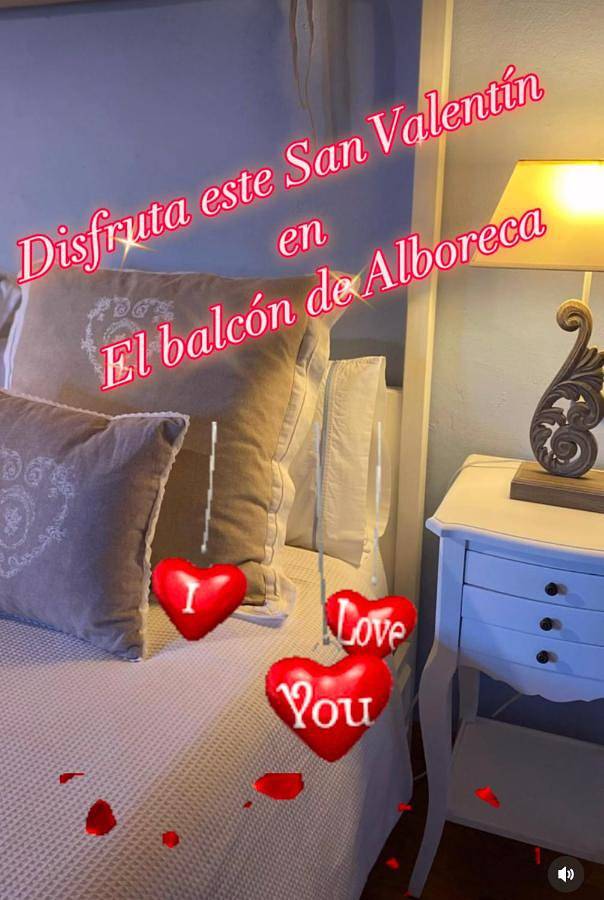 Hôtel pour 2 personnes, avec jardin ainsi que vue et piscine à Sigüenza