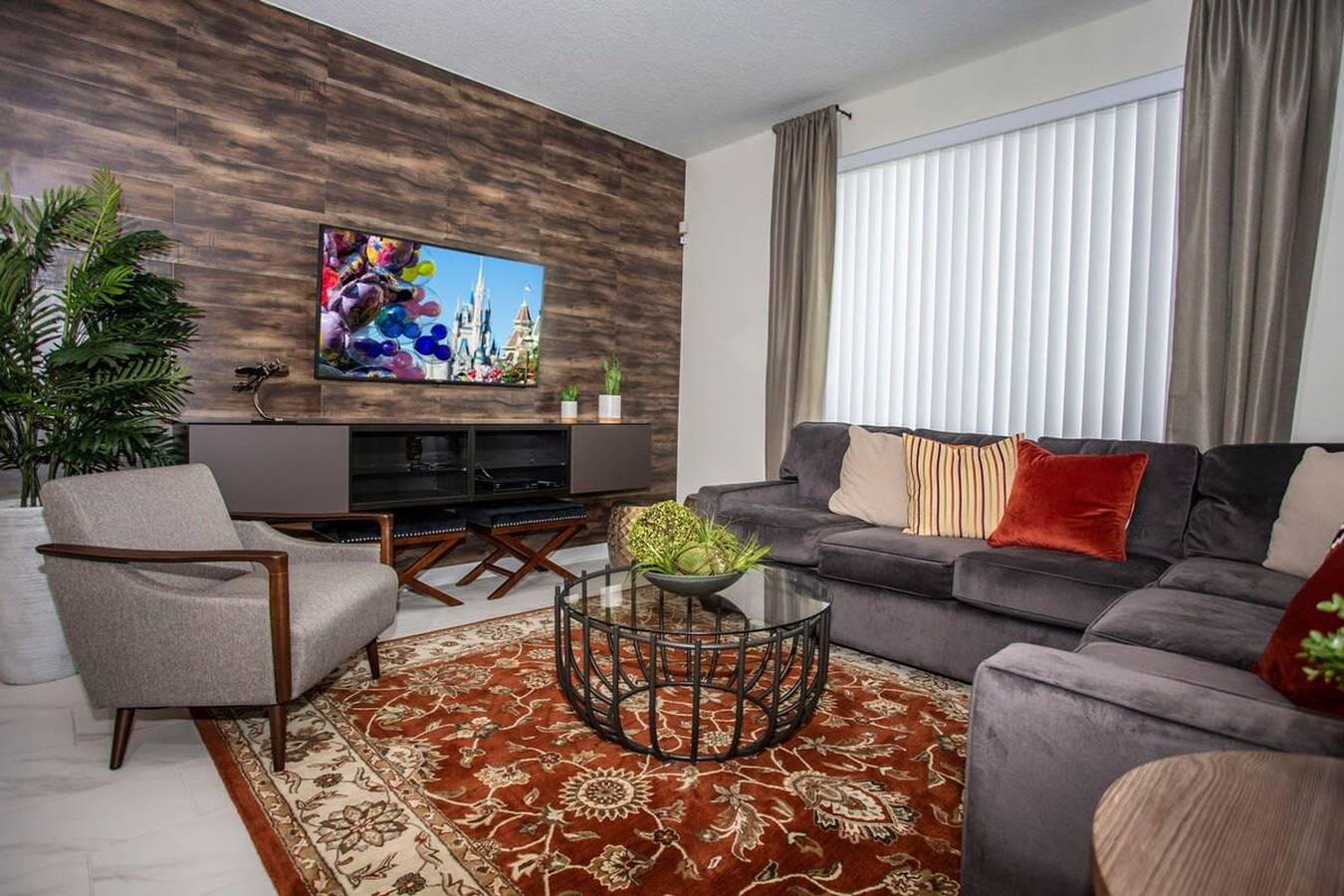 Apartamento entero, Four Bedroom   Storey Lake Resort Close to Disney w  Pool 3063 in Condado de Osceola