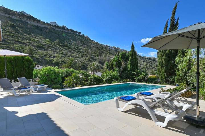 Casa rural para 6 personas, con piscina y jardín en Benitachell - 2
