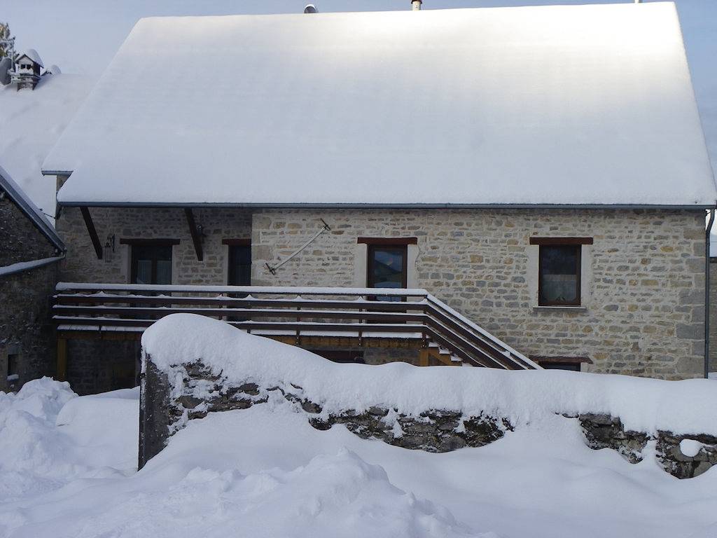 Appartement entier, Gîte 4 places avec vue sur la montagne in Les Planches-en-Montagne, Parc naturel régional du Haut-Jura