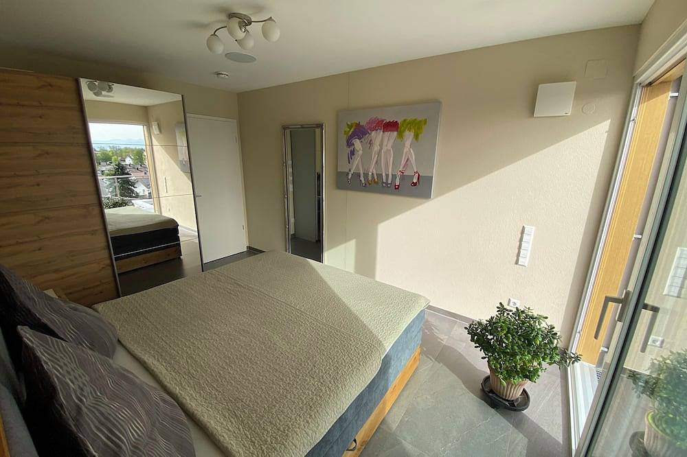 Ganze Wohnung, Penthouse Apartment mit Alpenblick in Friedrichshafen, Region Bodensee-Oberschwaben