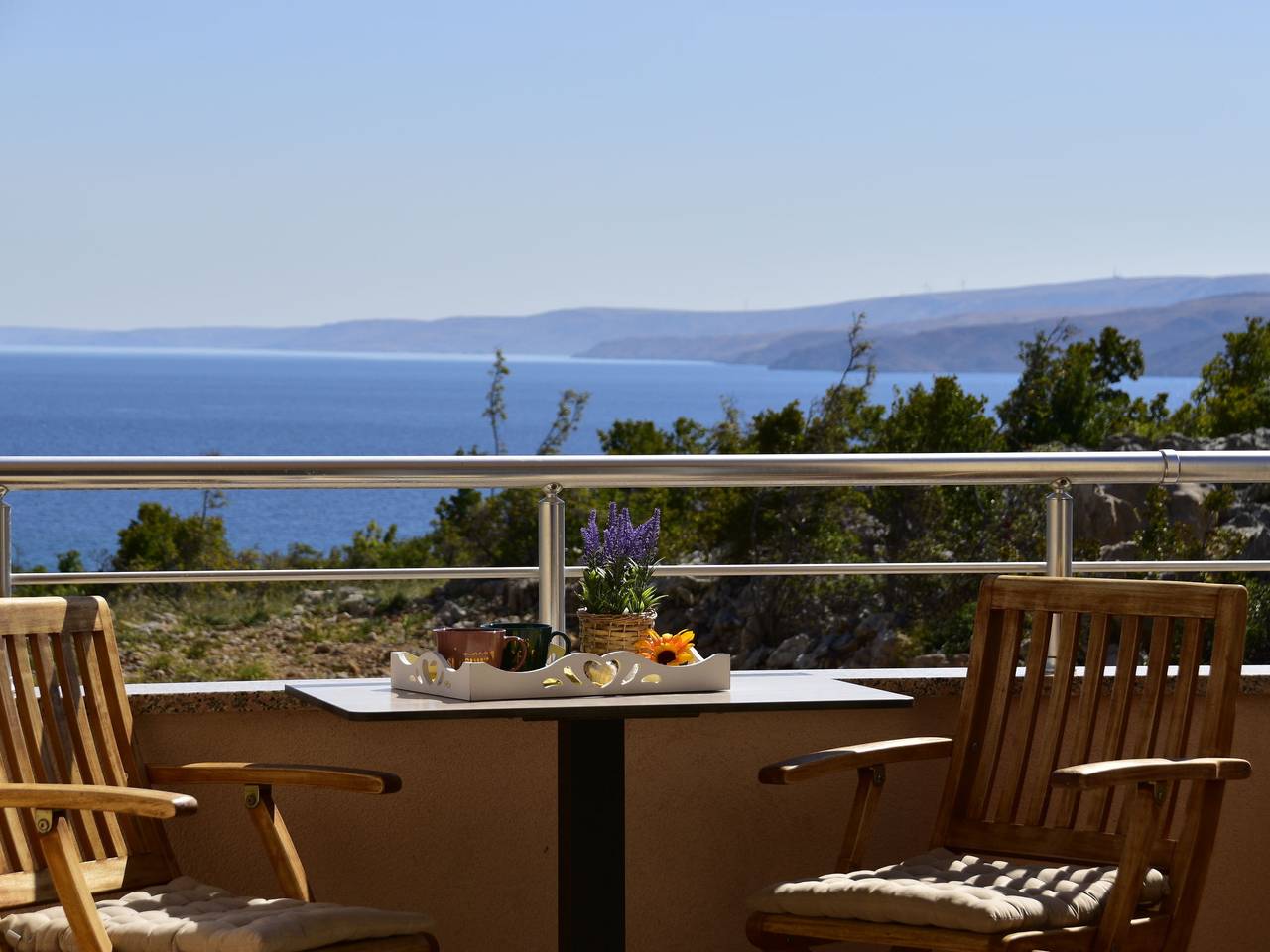Geheel appartement, Golub in Cesarica, Velebit Nature Park
