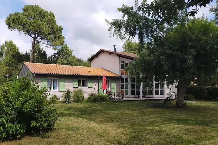 Casa de vacaciones para 8 personas, con jardín - 1