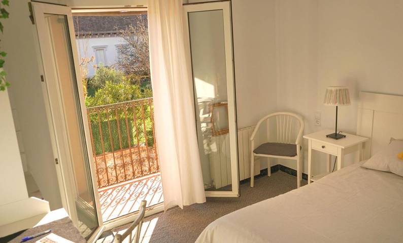 Gîte pour 2 personnes, avec balcon ainsi que vue et jardin dans San Martin Sarroca - 2