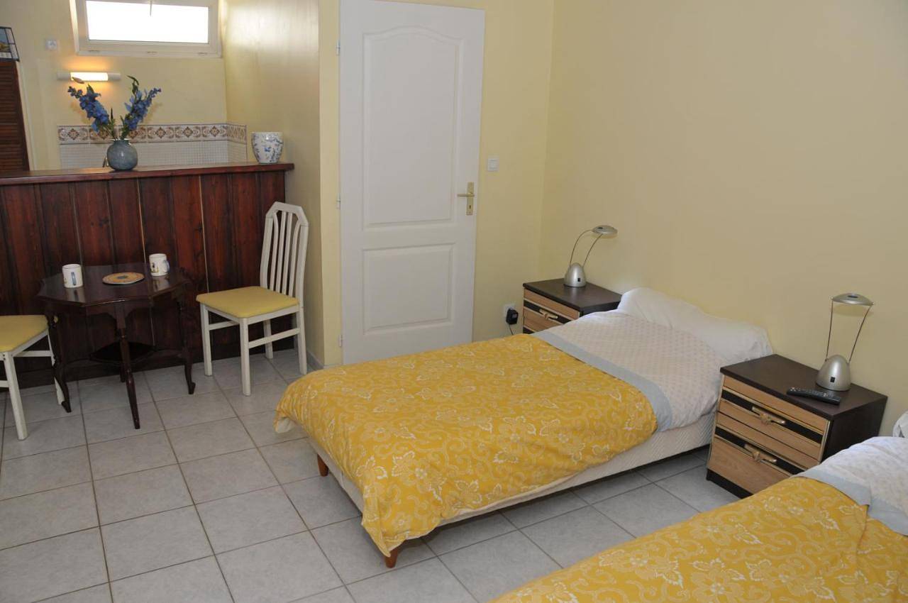 Appartement entier, Studio au manoir in Saint-Jouan-des-Guérets, Région de Saint-Malo
