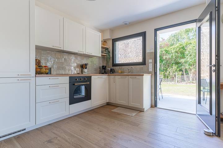 Location de vacances pour 6 personnes, avec jardin et terrasse à Graye-sur-Mer - 3