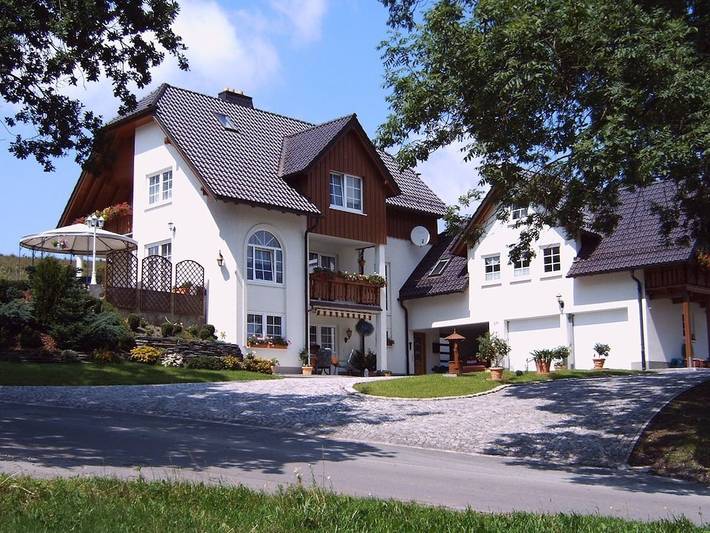 Ferienhaus für 4 Personen, mit Terrasse und Garten in Mühlental