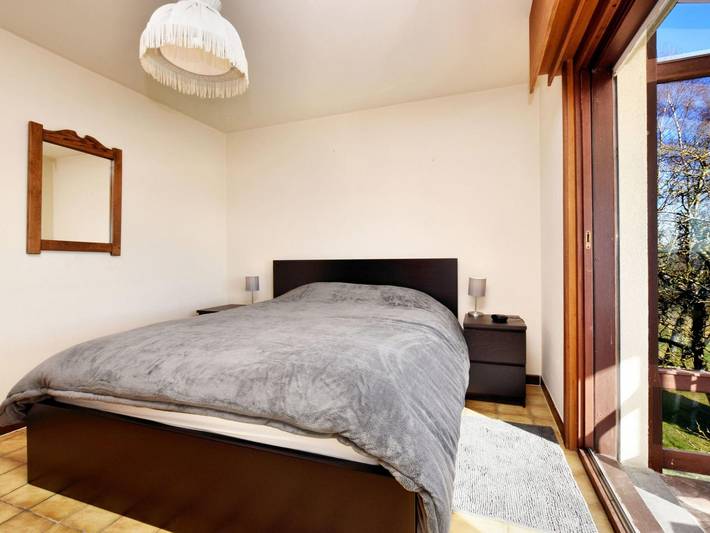 Location de vacances pour 8 personnes, avec jardin dans Nadrin - 4