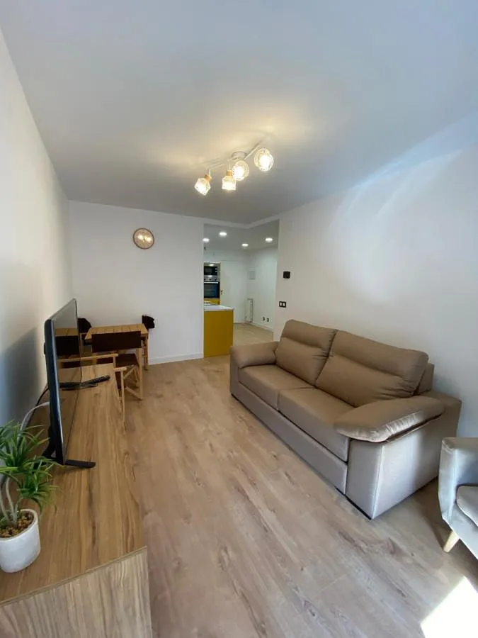 Ferienwohnung für 4 Personen, mit Ausblick und Balkon - 1