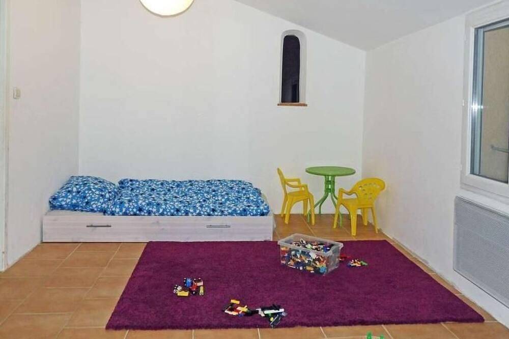 Villa Fleurie in Saint-Siffret, Nimes en omgeving