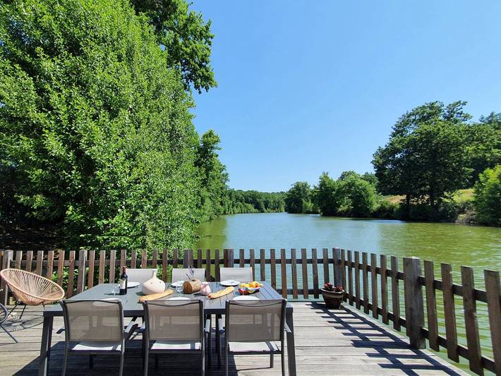 Gîte pour 7 personnes, avec jardin ainsi que balcon et vue sur le lac dans Parc naturel régional Périgord-Limousin - 3