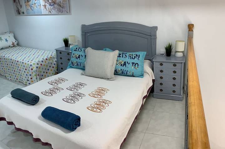 Apartamento de vacaciones para 5 personas, con balcón en Alicante