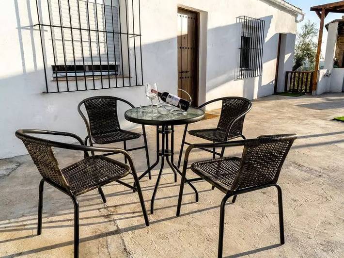 Casa rural para 4 personas, con piscina y terraza en Rute - 2