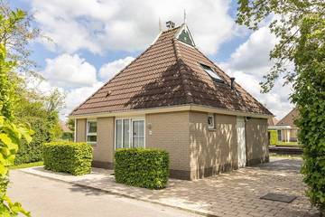 Cottage für 5 Personen, mit Terrasse in Earnewâld