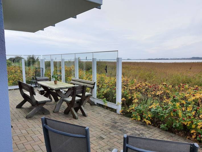 Ferienhaus für 4 Personen, mit Balkon und Terrasse sowie Garten in Neuenkirchen (Rügen) - 3