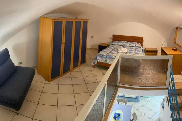 Appartamento intero, Blue house Bellissima e suggestiva casetta nei borghi di via dell’indipendenza in Gaeta, Provincia di Latina