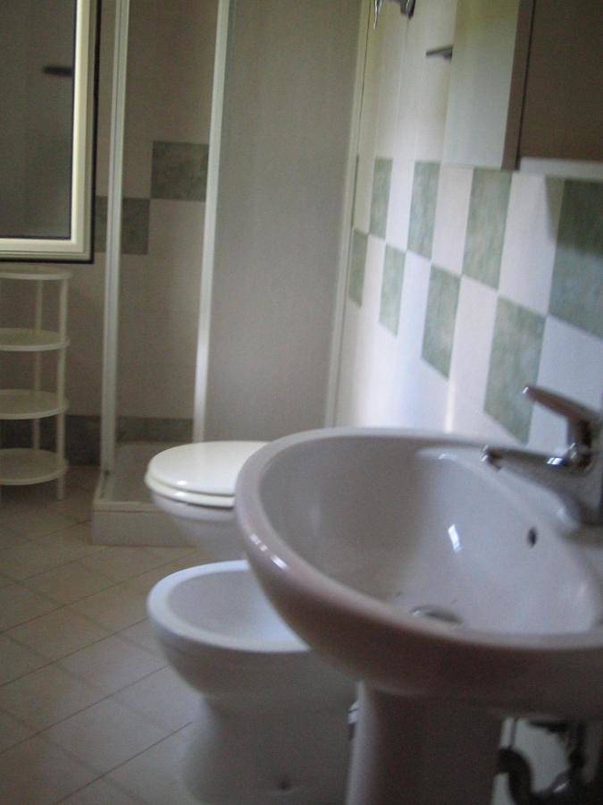 Location de vacances pour 2 personnes, avec Terrasse ainsi que Jardin et Vue à Zambrone - 3