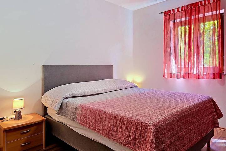 Vacation home Gorana in Mirca, Supetar