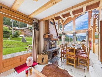 Ferienhaus für 21 Personen, mit Sauna und Whirlpool sowie Balkon in Avoriaz