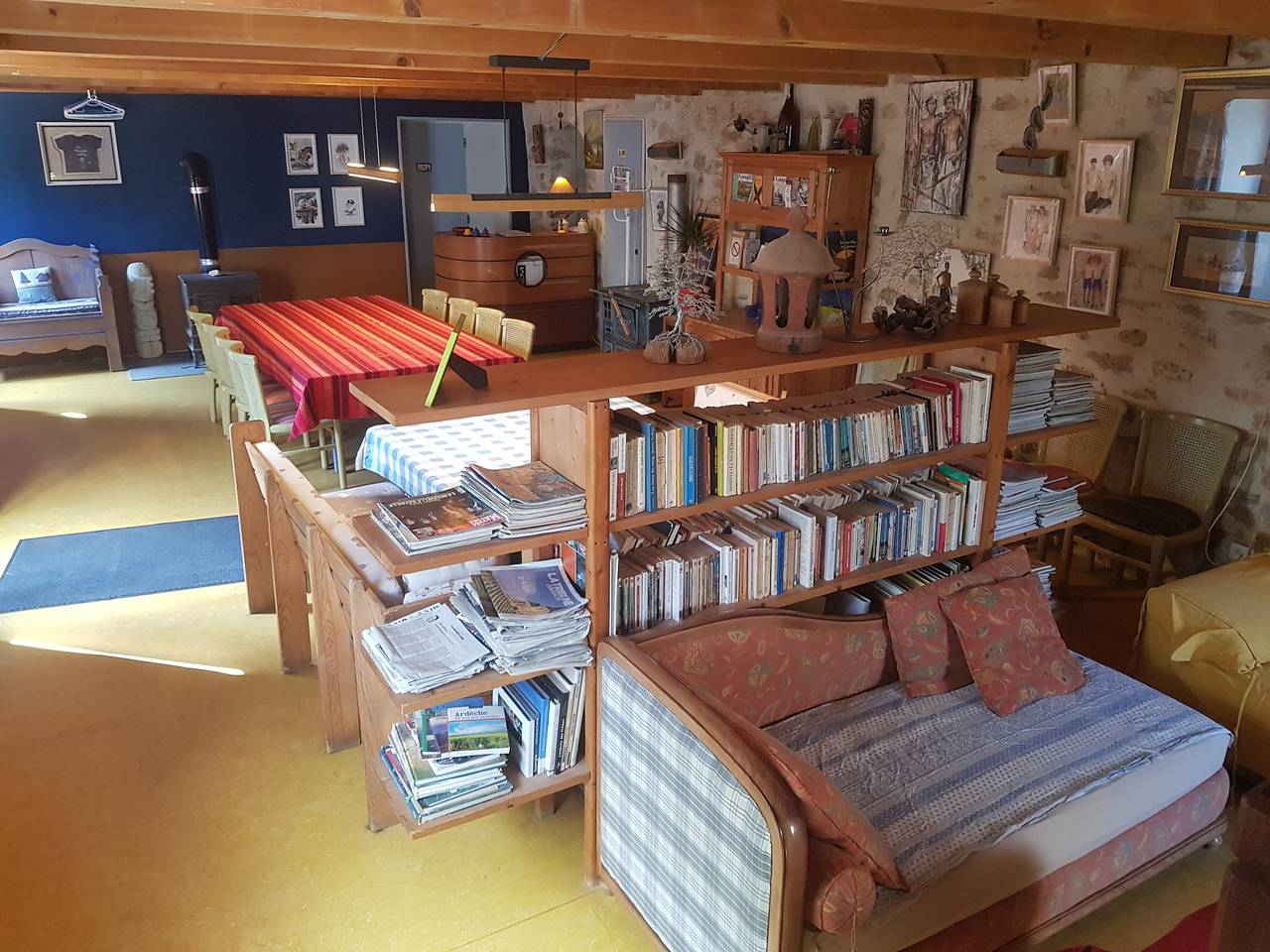 Gite La Maison Bleue in Gras, Privas