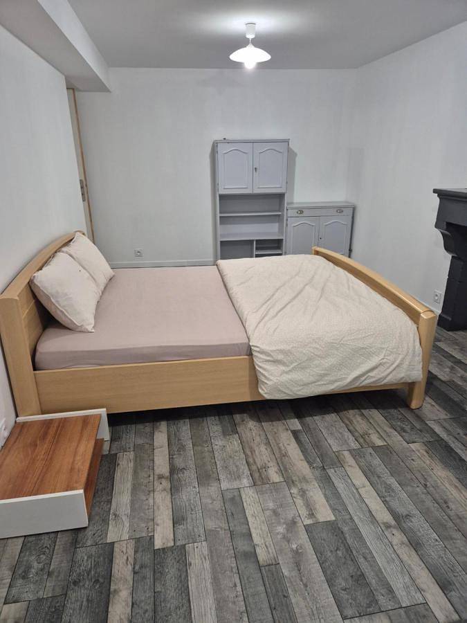 Location de vacances pour 6 personnes, avec terrasse à Sanxay - 4