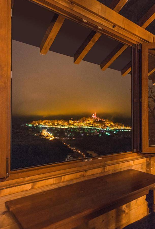 Maison d’hôte pour 3 personnes, avec vue et jardin dans Veliko Tarnovo