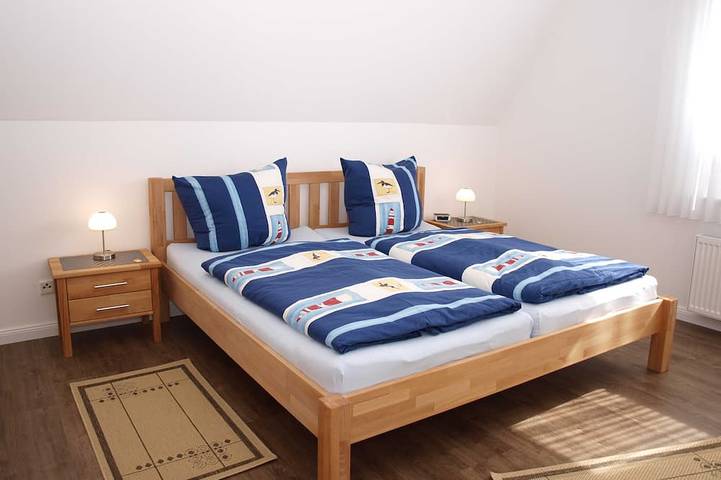 Ganze Wohnung, Ferienwohnung Oberland - Haus Helgoland in Grünendeich, Landkreis Stade