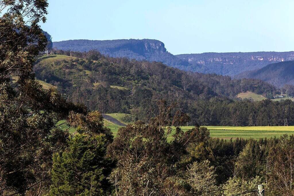 Nalya Kangaroo Valley - Stunning house & views in Barrengarry, New South Wales