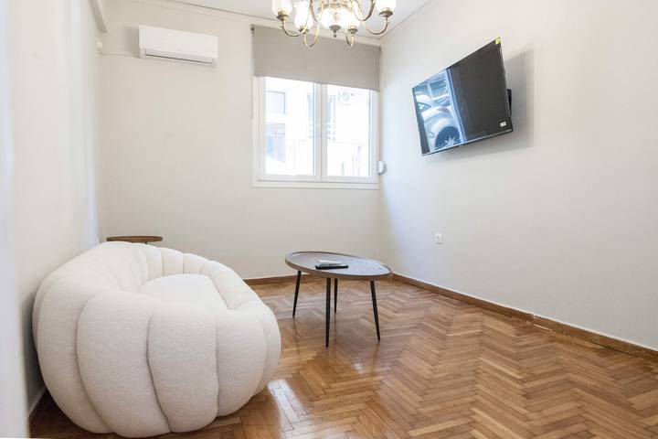 Appartamento intero, Modern Stylish 2 Bd Apt in the Heart of Acropolis in Sezione centrale di Atene, Atene