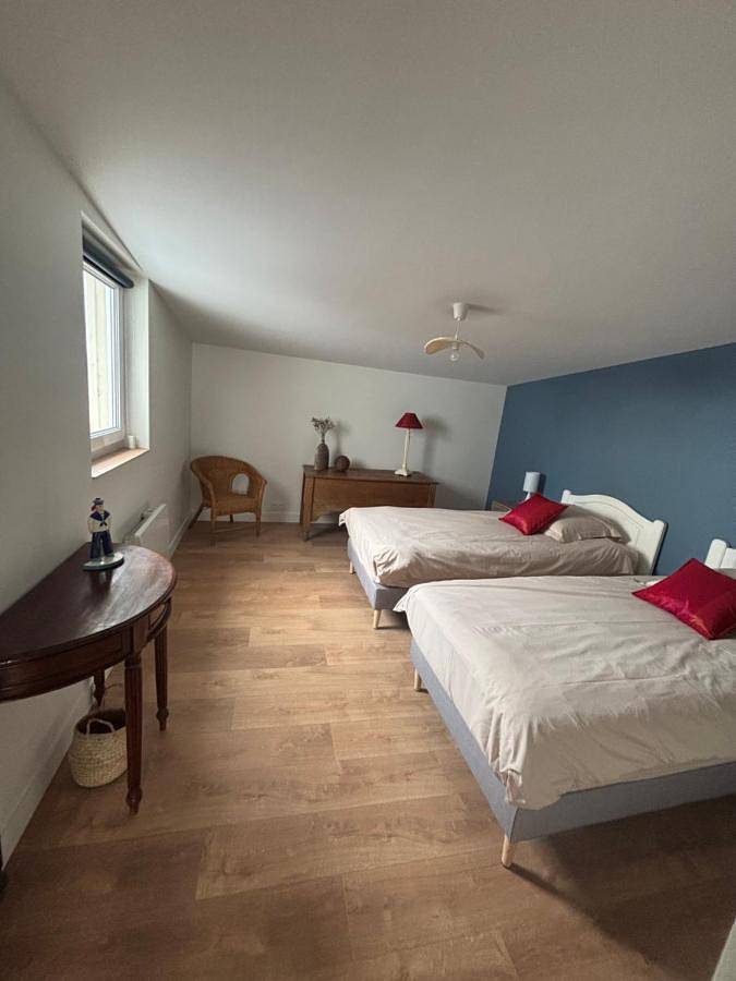 Location de vacances pour 4 personnes, avec vue et jardin dans Port de Poulgoazec - 3