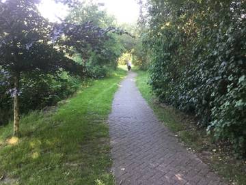 Ferienwohnung für 5 Personen, mit Terrasse und Garten, kinderfreundlich in Ihlow