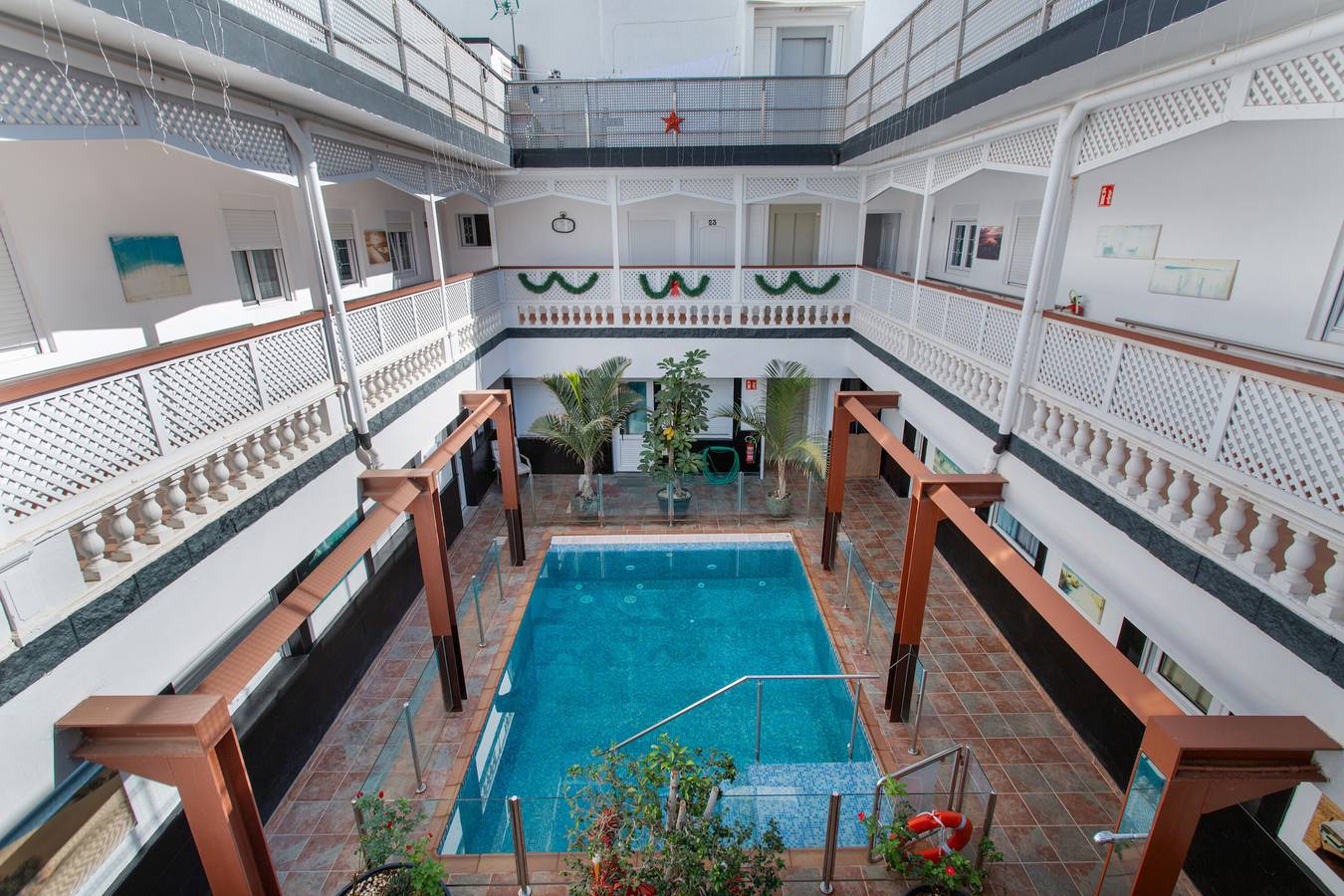 Entire studio, Vacation Studio 'Paula - 13' with Shared Pool, Shared Terrace and Wi-Fi in Arinaga, Agüimes