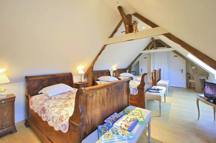 Location de vacances pour 9 personnes, avec jardin ainsi que jacuzzi et terrasse, animaux acceptés à Marcillac-Saint-Quentin - 4