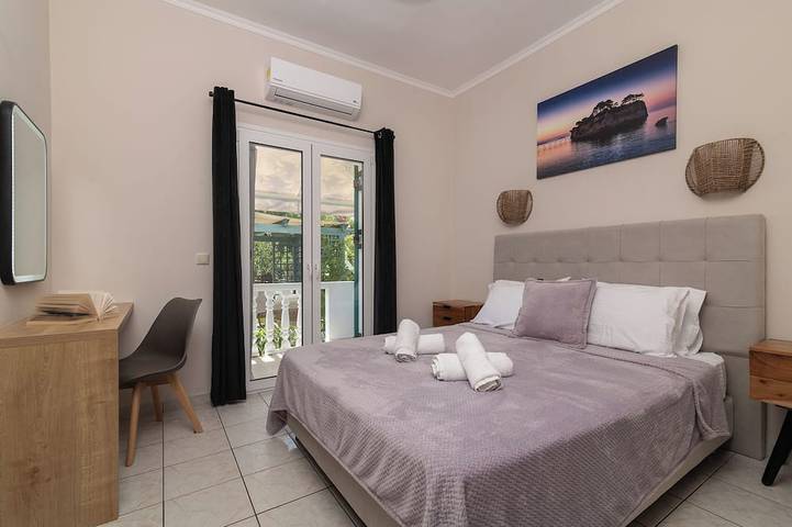 Gîte pour 6 personnes, avec jardin ainsi que balcon et jacuzzi dans Kalamaki - 2