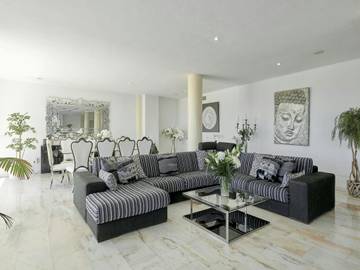 Villa in Santa Eulària des Riu, Ibiza Osten für 8 