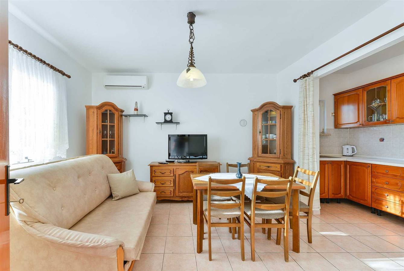 Appartamento vacanze a Vir a partire da 147€ a notte