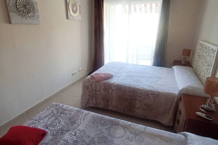 Adosado con bonitas vistas a la sierra de Irta, precio especial para 28 noches in Peñíscola, Costa del Azahar