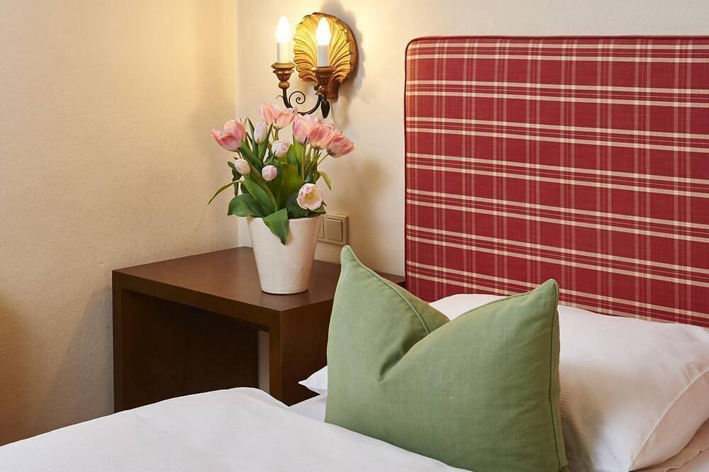 Doppelzimmer Standard - Brandstätter, Hotel-Restaurant in Salzburg, DMO Demo Region_1