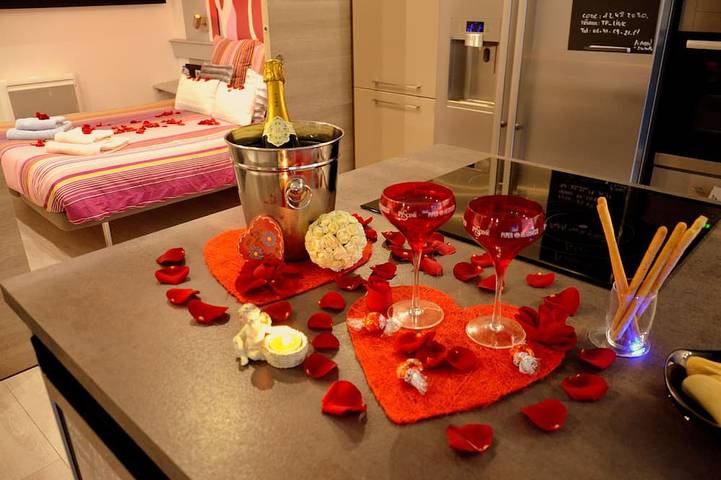 Gîte pour 7 personnes, avec jacuzzi ainsi que jardin et sauna, animaux acceptés à Furdenheim - 2