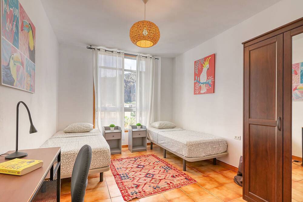 Entire apartment, Oceanview Retreat / 50m to Beach + Sunset Terrace + Ensuite in San Marcos, North Tenerife