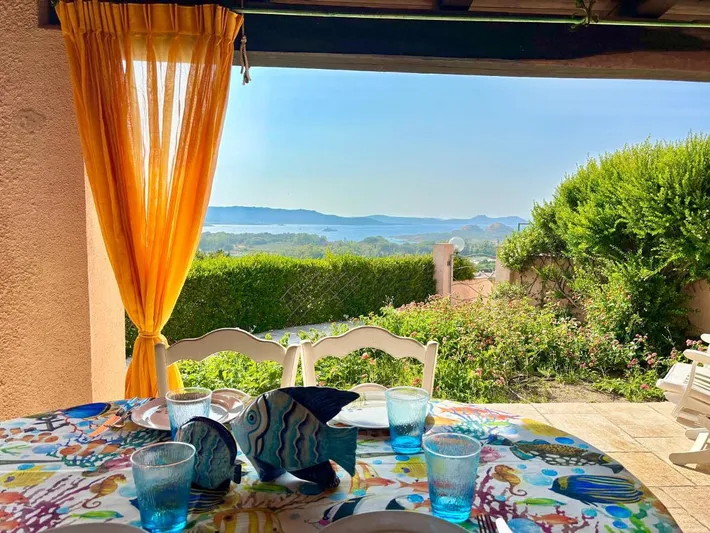 Apartamento de vacaciones para 4 personas, con jardín y vistas - 1