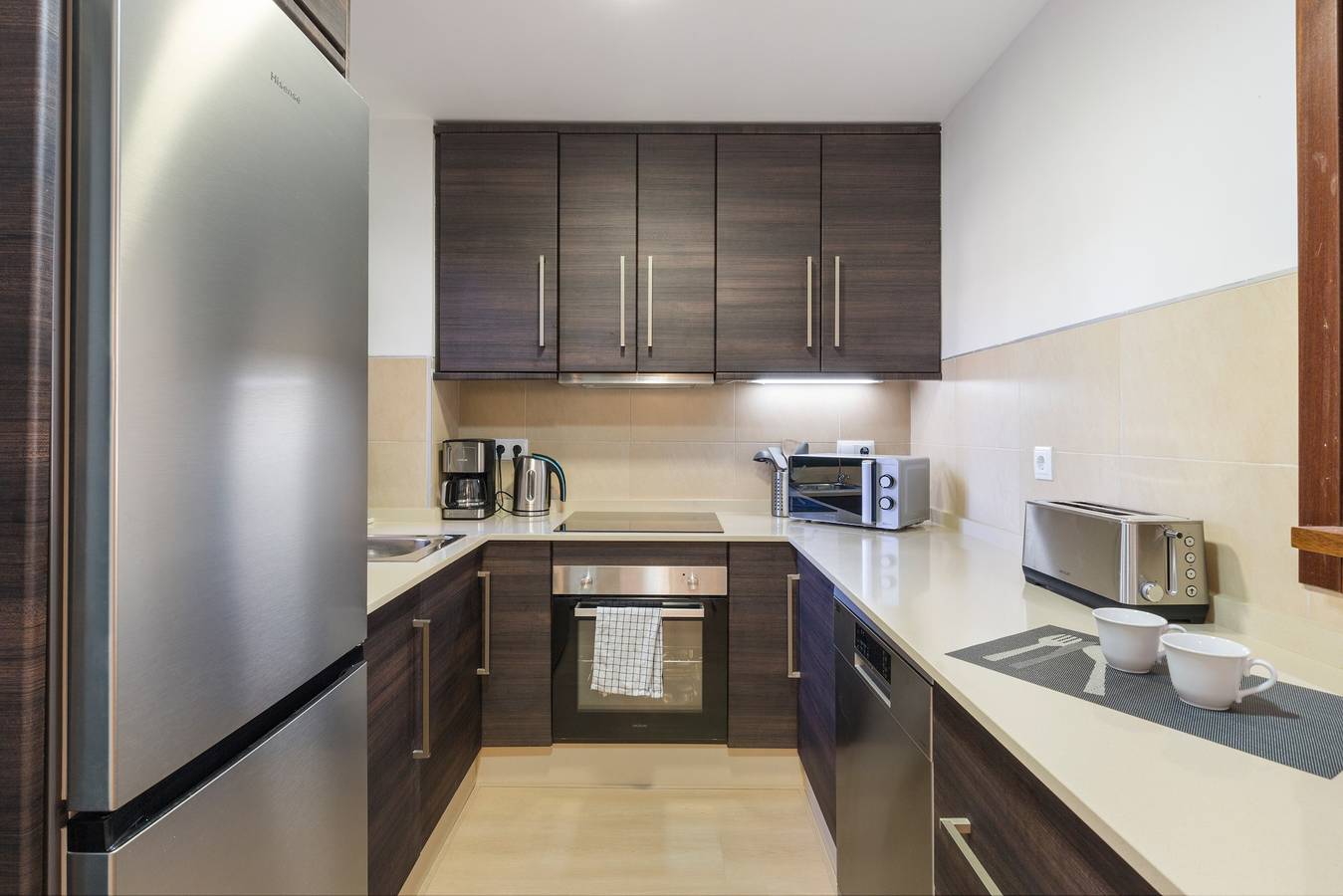 Appartement entier, Appartement 'El Oasis Monaco' avec piscine partagée, Wi-Fi et climatisation in Hacienda del alamo, Fuente Alamo de Murcia