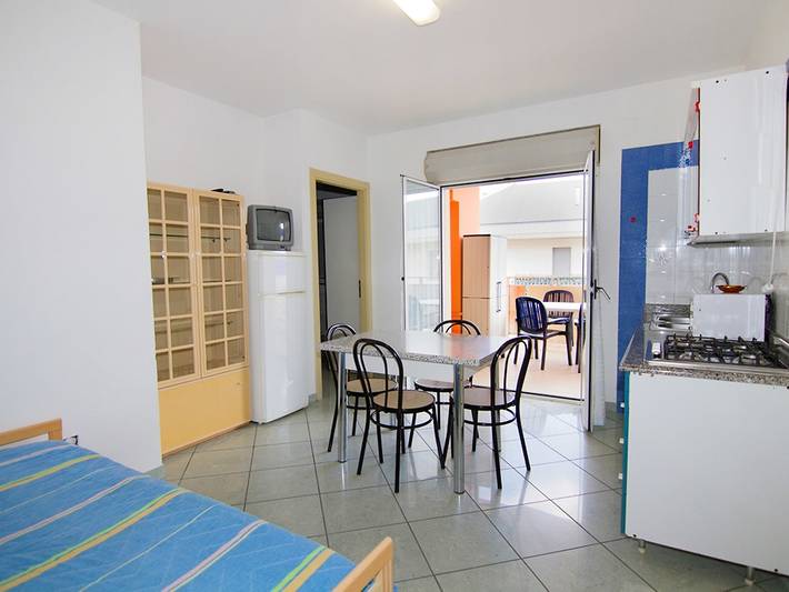 Ferienwohnung für 4 Personen, mit Balkon in San Benedetto del Tronto - 3