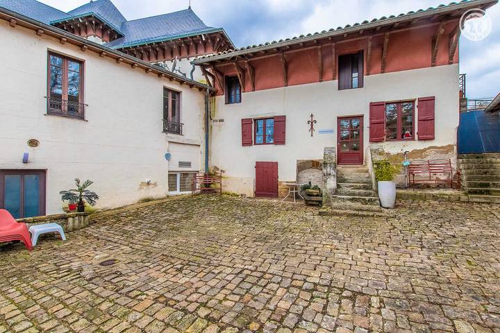 Gîte pour 2 personnes, avec terrasse et jardin à Cluny - 2