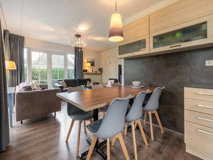 Bungalow für 6 Personen, mit Garten und Pool in Earnewâld - 3