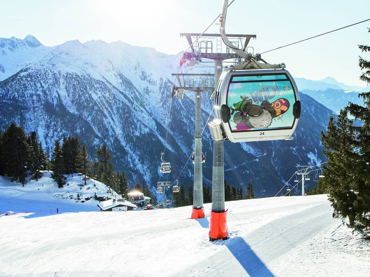 Apartamento entero, Apartamento en Oetz cerca del telesilla in Oetz, Ötztal